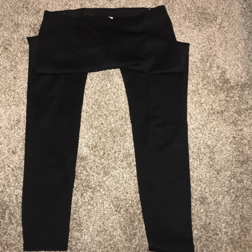 Basic black leggings